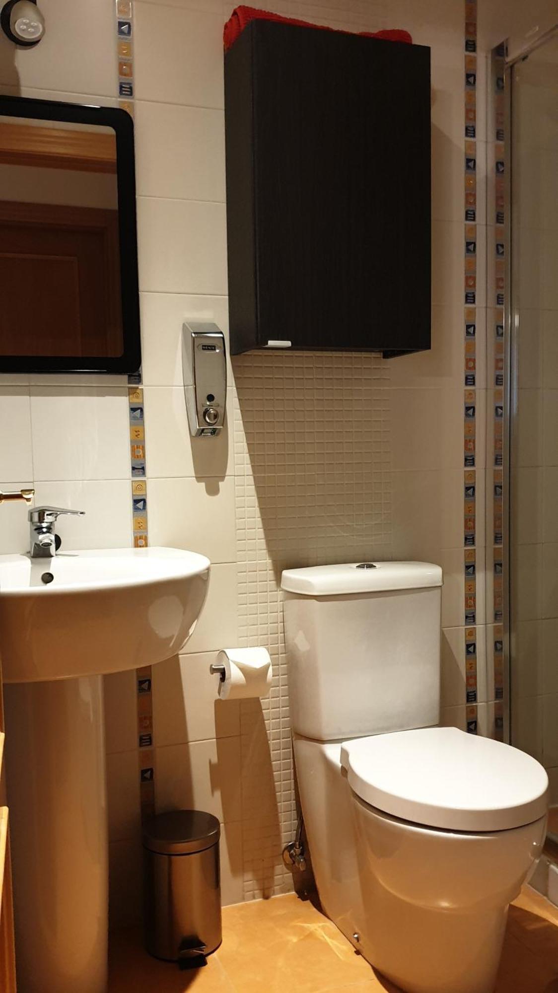 Apartamento "Los Prados" Wifi Y Parking Oviédo Exterior foto