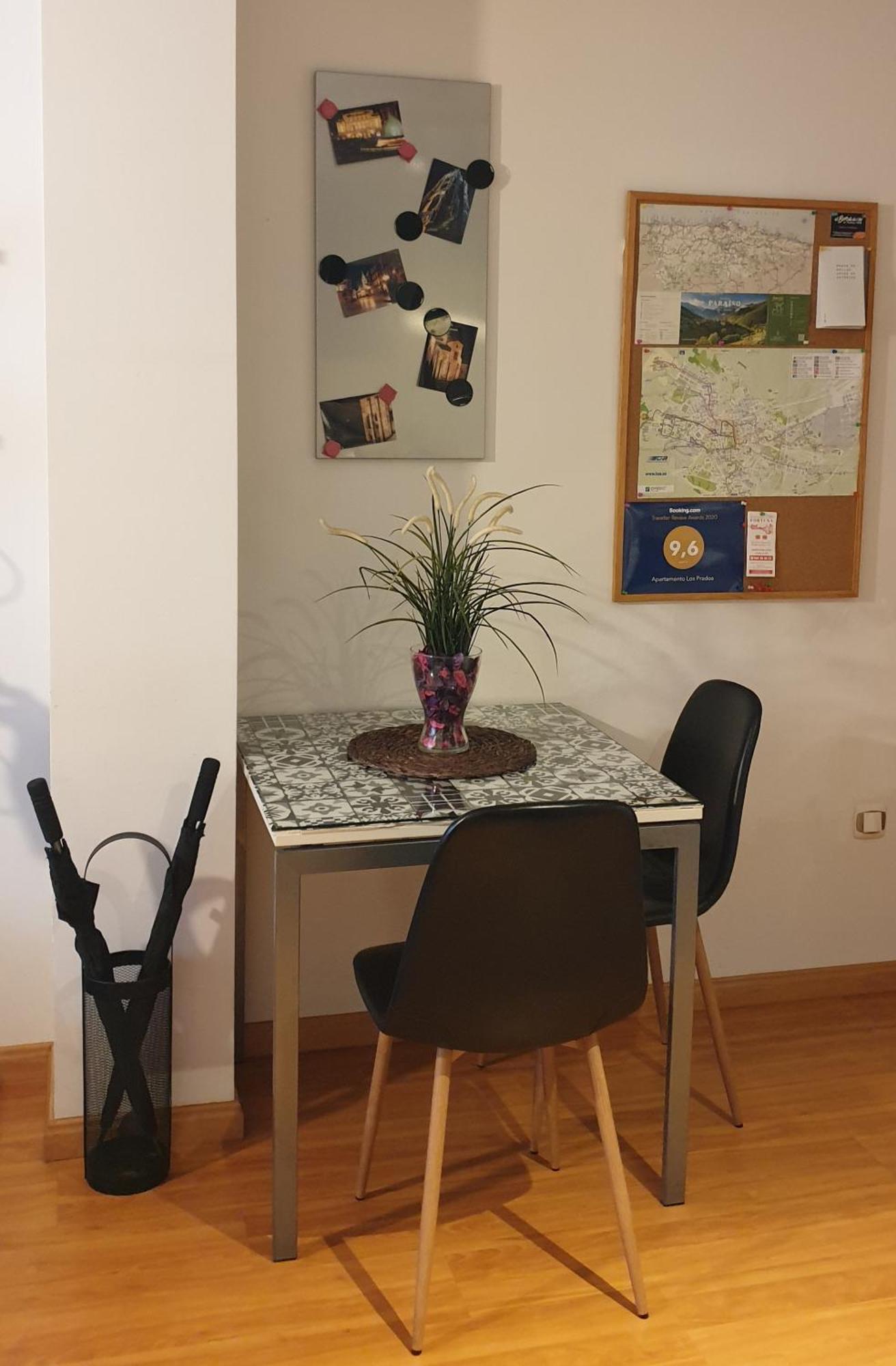 Apartamento "Los Prados" Wifi Y Parking Oviédo Exterior foto